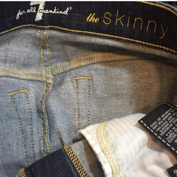 7 FAM Distressed The Skinny Jeans Sz 26 Dark Rinse - Picture 6 of 7